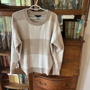 Women's Beige Plaid Sweater Size XL Great Condition